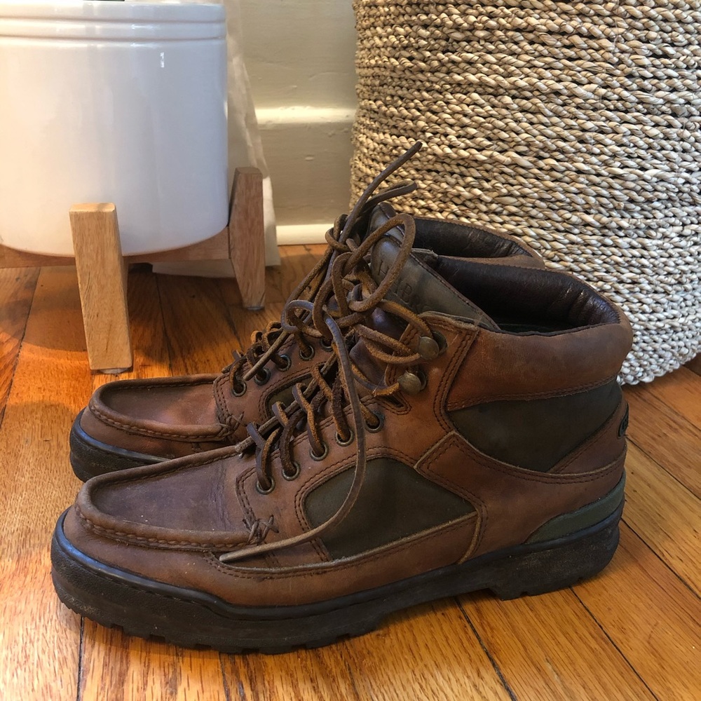 Size 8 HH Brown Vintage Hiking Boots